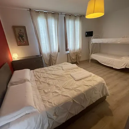 Fabulous Canal View Appartement