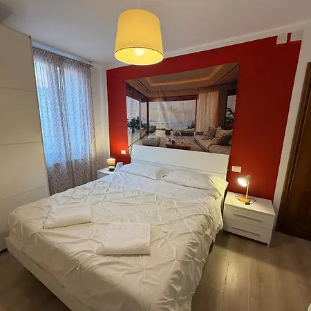 Fabulous Canal View Apartman *
