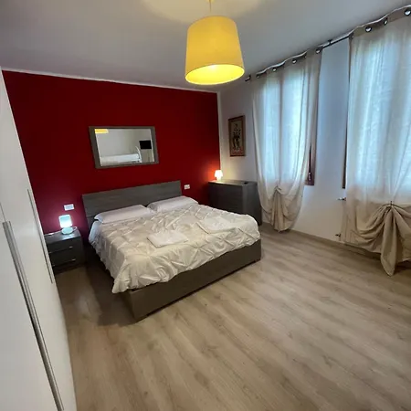 Appartement Fabulous Canal View Venetië